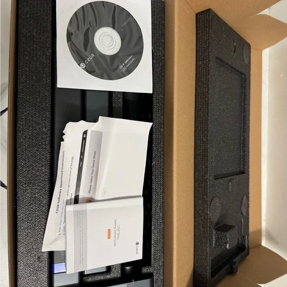 Black Electronic Device - Picture 3 of 3